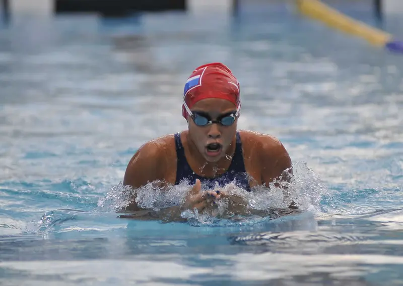 Dalia Torrez y Miguel Mena arrasaron en el Campeonato Nacional de piscina corta 