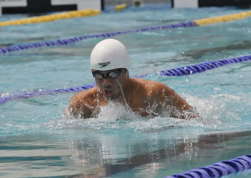 Dalia Torrez y Miguel Mena arrasaron en el Campeonato Nacional de piscina corta 
