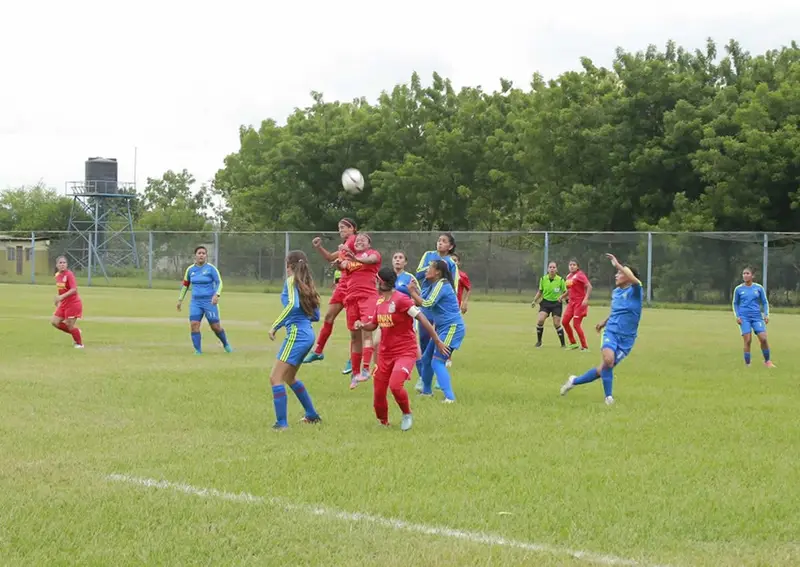 Las Águilas de León campeonas nacionales por primera vez en el fútbol femenino