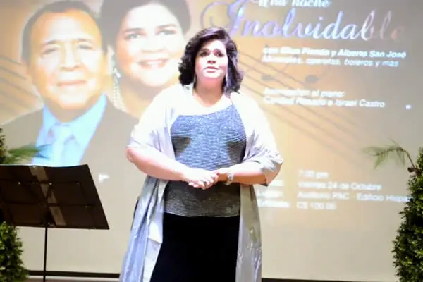 Elsa Picado, lista para cantar el Himno de Nicaragua en la pelea del “Chocolatito”
