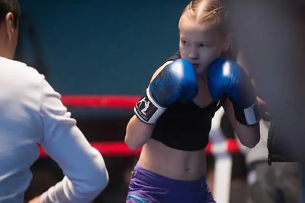 Evnika Saadvakass de 9 años puede ser la próxima Ronda Rousey