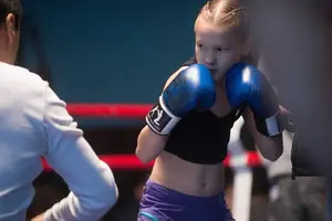 Evnika Saadvakass de 9 años puede ser la próxima Ronda Rousey
