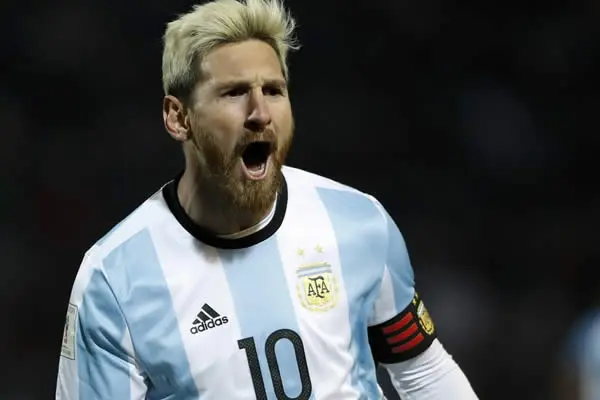 La victoria de Argentina 1-0 sobre Uruguay lo posicionó como líder de CONMEBOL