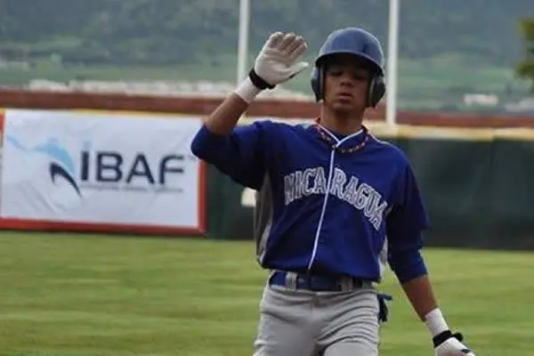 Joven pelotero rivense muere en accidente de tránsito
