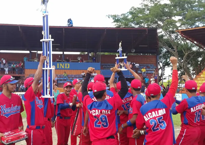 Granada se corona campeón del béisbol juvenil "AA"
