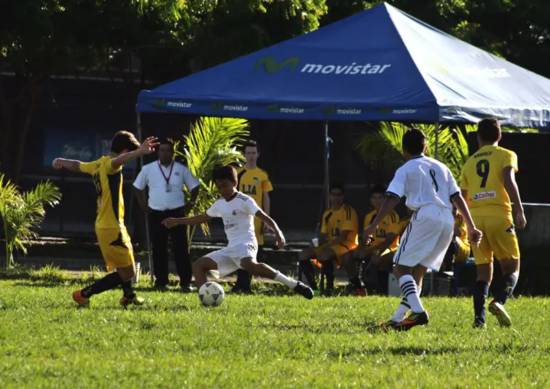 Continúa la acción en la Copa Movistar Intercolegial