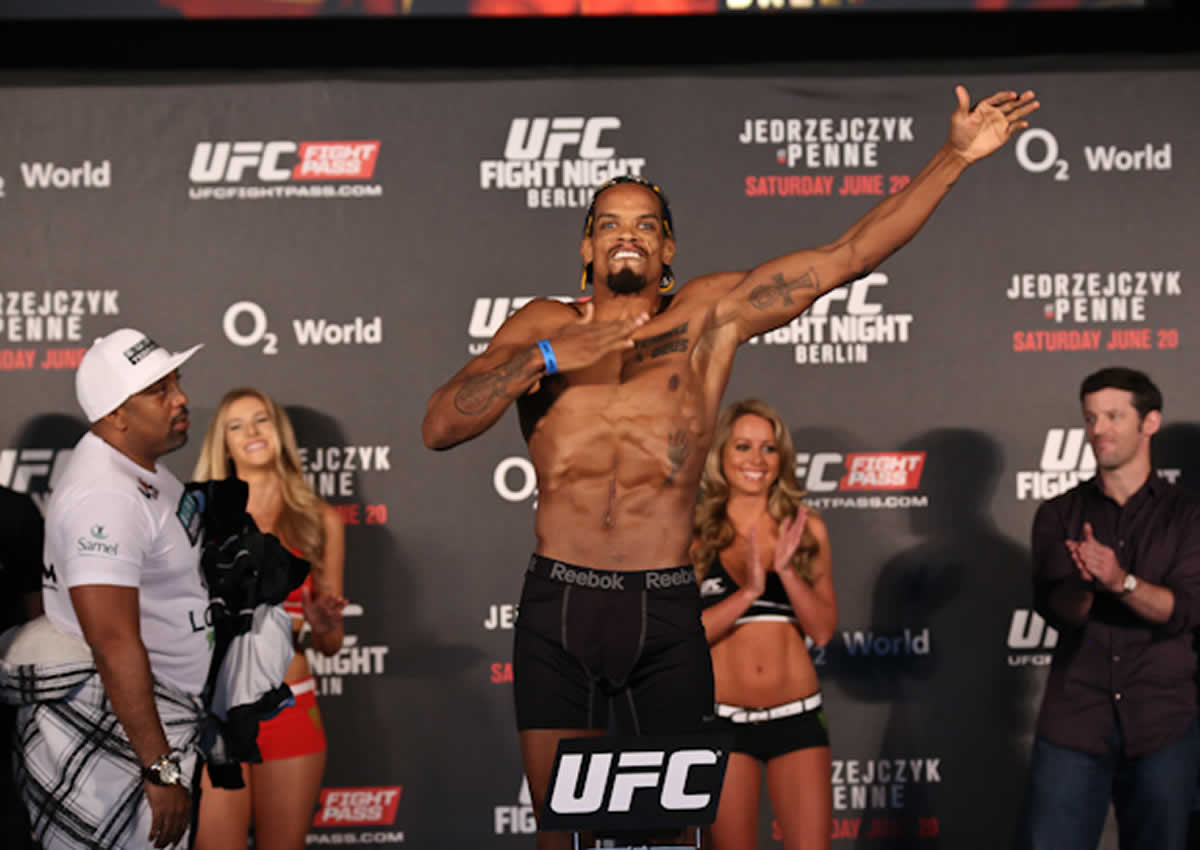 La historia del brasileño Alan Nuguette que paso de ser indigente a peleador de UFC