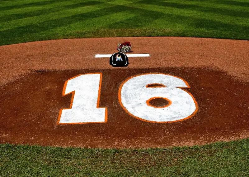 Marlins de Miami están de luto por la pérdida del lanzador José Fernández