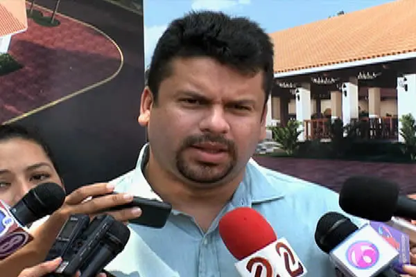 Inicia construcción del Tiangue “San Antonio de Padua” en la Avenida “De Bolívar a Chávez”