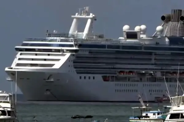 Arriba a San Juan del Sur el Crucero Coral Princess