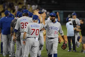 Chicago Cubs igualan la serie de campeonato con victoria de 10-2 sobre los Dodgers