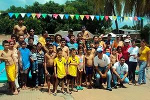 Club Pingüinos cumplen 10 años promoviendo la natación en Chinandega