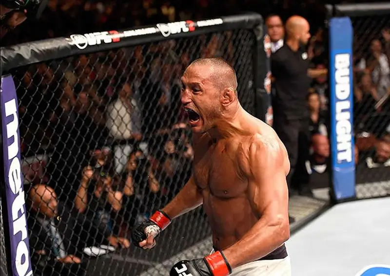 UFC 204: Bisping vs Hendo - Una Historia De Venganza