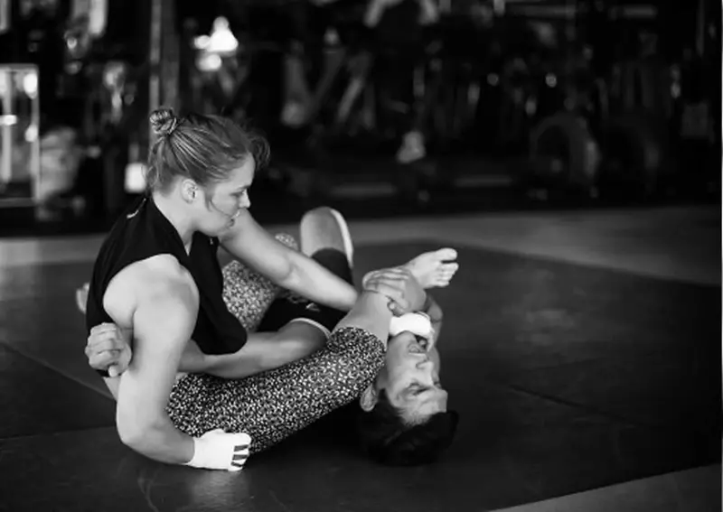 ¿Cómo llegará Ronda Rousey a UFC 207? 