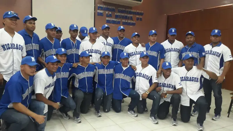 Abanderamiento de la Selección de Béisbol Sub-23 rumbo al Mundial de la categoría 
