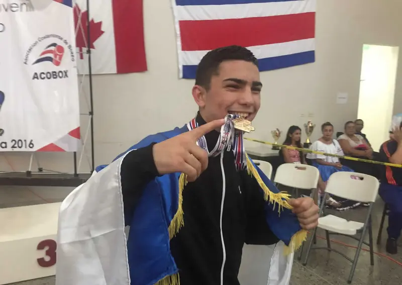 El niño de oro, Rommel Caballero derrota a Euri Cedeño en Costa Rica