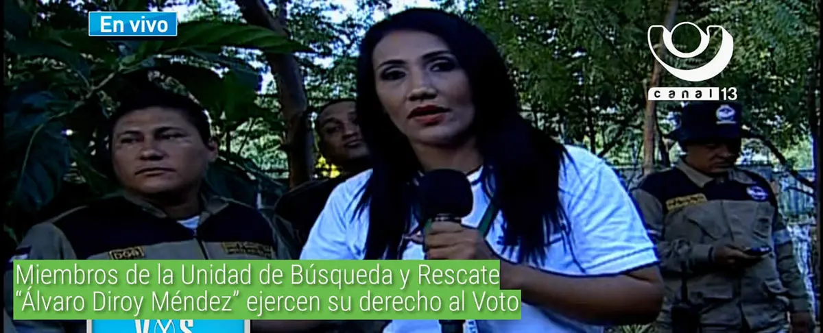Miembros de la Unidad de Búsqueda y Rescate “Álvaro Diroy Méndez” ejercen su derecho al Voto