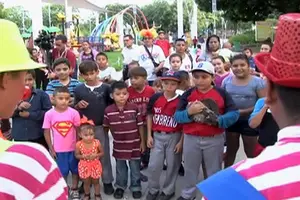 Niños celebran el Cumpleaños del Presidente Daniel en espacios recreativos