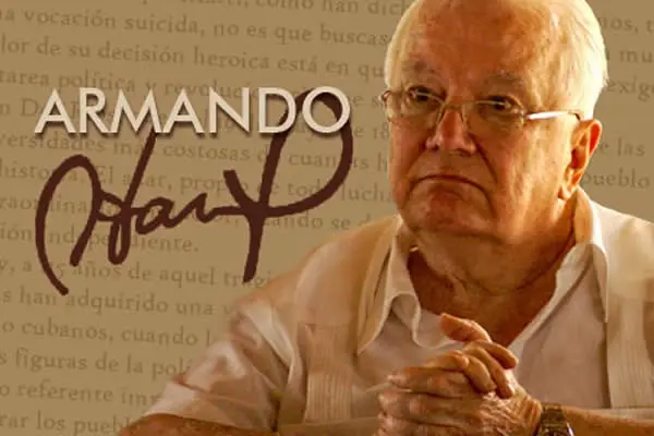 Compañero Armando Hart saluda al Comandante Daniel por triunfo sandinista