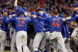 ¡HISTORIA! Los Cachorros ganan su primer Campeonato de Serie Mundial en 108 años