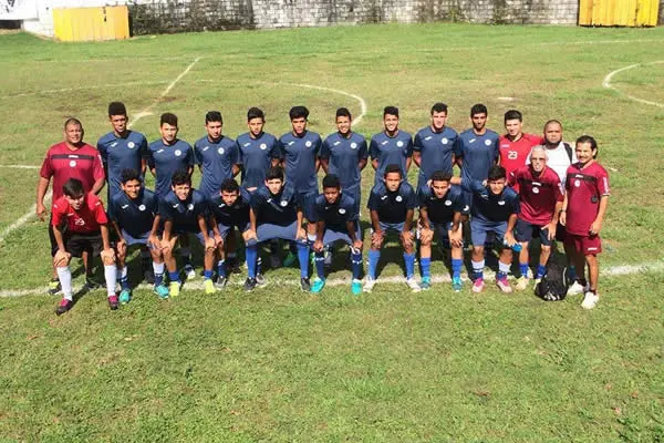 Azul y blanco sub-17 perdió contra El Salvador y se queda fuera del Pre mundial