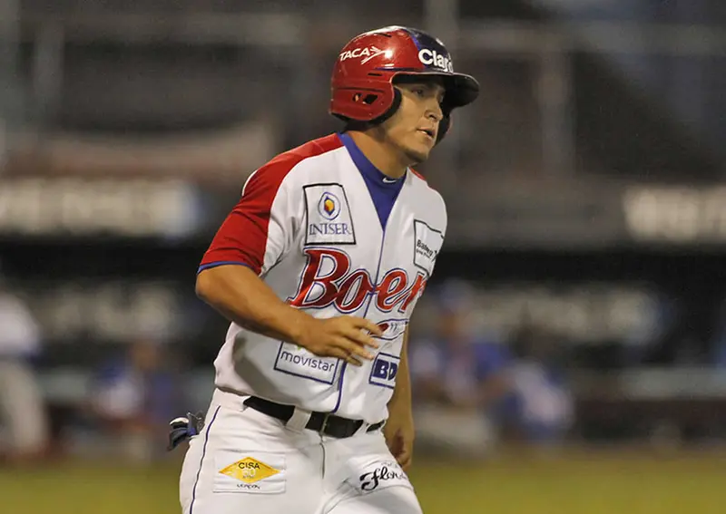 El Bóer renace en la profesional con una victoria récord de 23 carreras por 5 a Chinandega