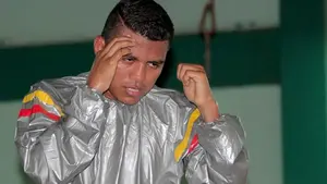 “Chocolatito” regresó a los entrenamientos en el gimnasio Róger Deshón