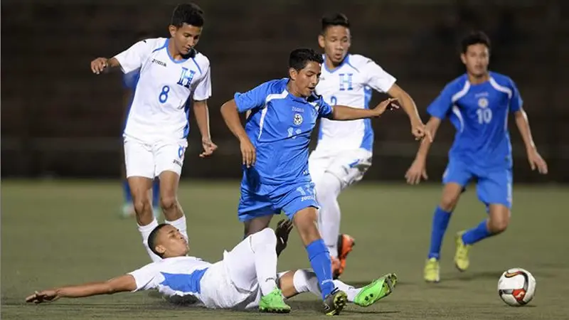 Selección de fútbol Sub-17 empató a tres goles con Liberia Juvenil 