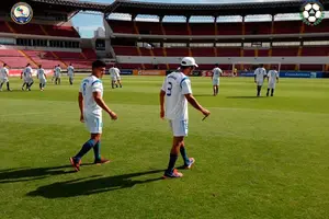 La Azul y Blanco debuta contra Honduras con uniforme blanco en la Copa Centroamericana