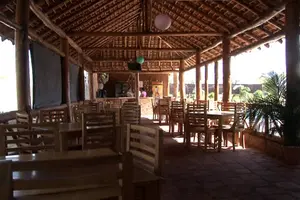 Hotel La Bahía realiza millonaria remodelación