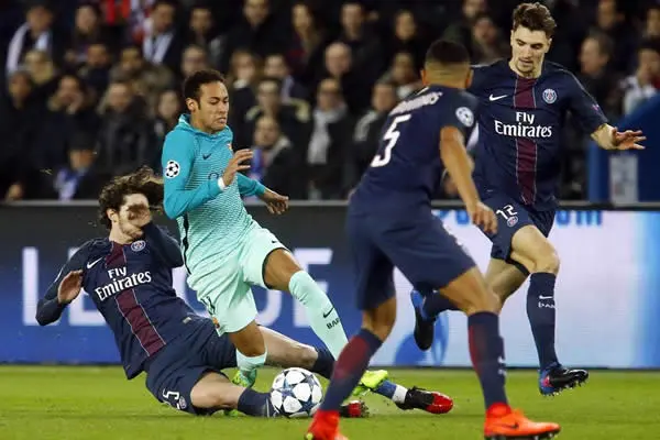 FC Barcelona cae goleado ante el PSG y buscará una remontada en el Camp Nou