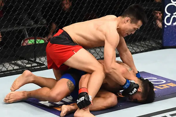 El Zombie Koreano regresa con una victoria contundente sobre Dennis Bermudez en UFC Houston