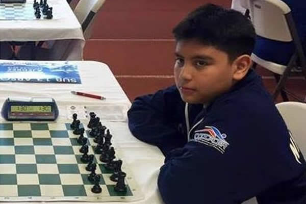 Alberto Salazar campeón de ajedrez apunta a ser el próximo Bobby Fischer