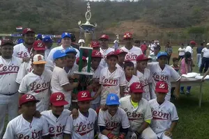 Equipo de León se corona en Campeonato Nacional de Béisbol Infantil AA