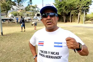 “Chocolatito” firme en su entrenamiento con el apoyo de los fanáticos ticos