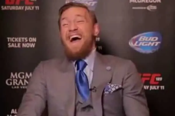 El Team McGregor reacciona tras la salida de Nurmagomedov del UFC 209
