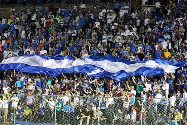 Las puertas del Estadio Nacional de Fútbol serán abiertas a las 4:30pm