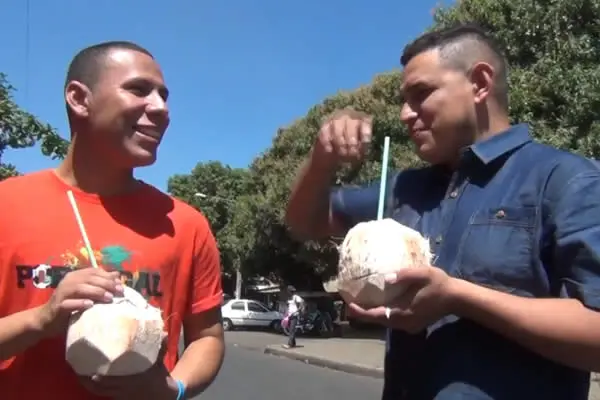 El Coco, una fruta con gran demanda en el comercio de Chinandega