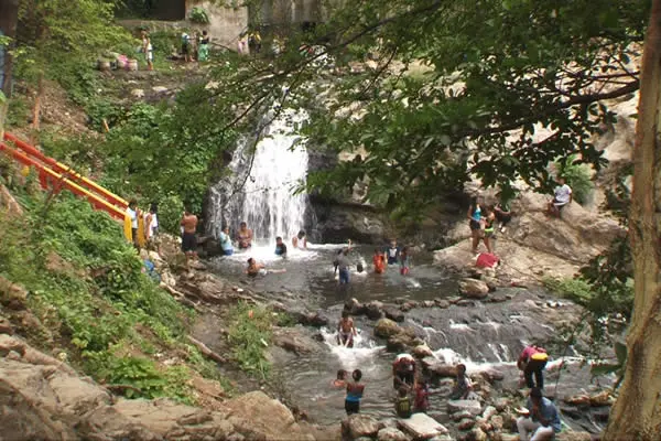 Alcaldía de San Rafael del Sur mejora balneario El Salto