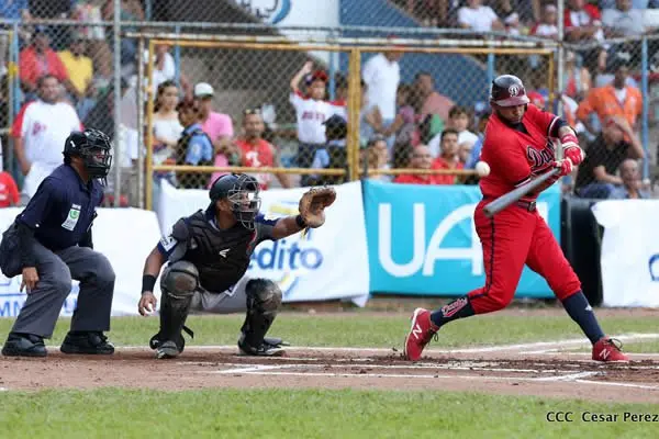 Los Dantos ya están en cuartos de final del Pomares 2017