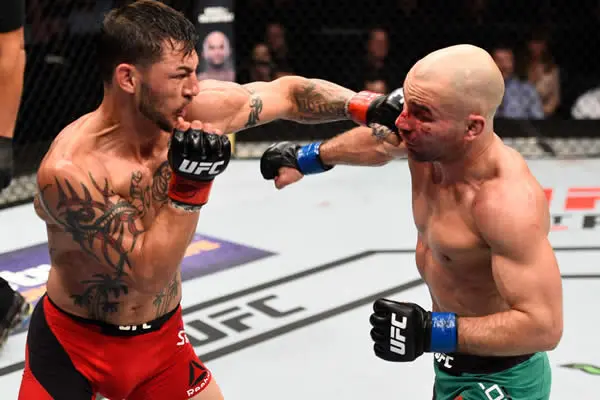 Cub Swanson dominó pero no pudo finalizar al durísimo Artem Lobov en UFC Nashville