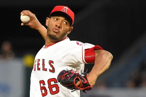 JC Ramírez dominante e impresionante en su tercera apertura en Grandes Ligas