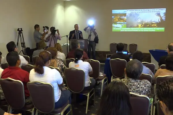 Realizan panel “Turismo sostenible, el camino al futuro”
