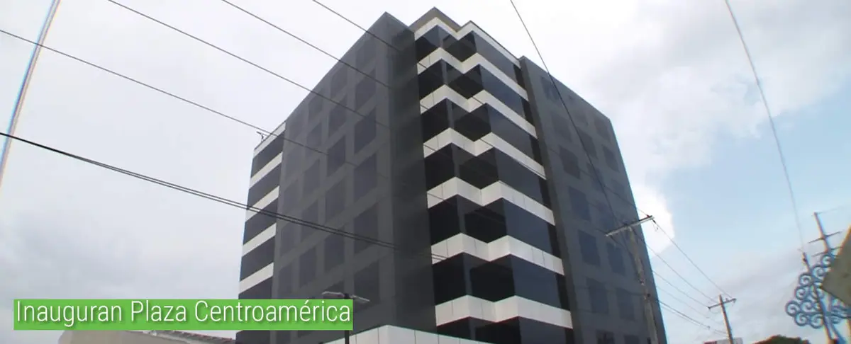 Inauguran Plaza Centroamérica