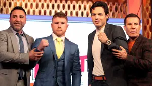 Óscar De La Hoya: Canelo noqueará a Chávez Jr. en los últimos rounds