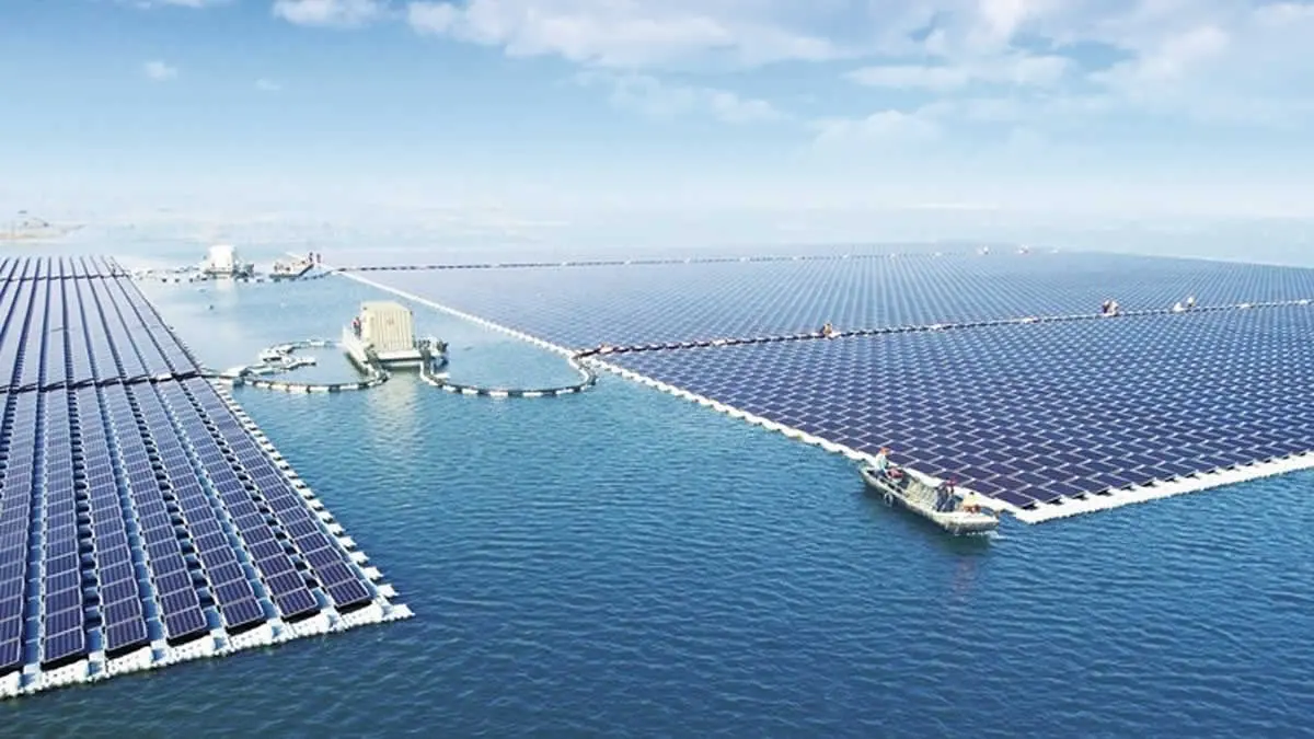 La planta flotante de energía solar más grande del mundo ha sido inaugurada por China