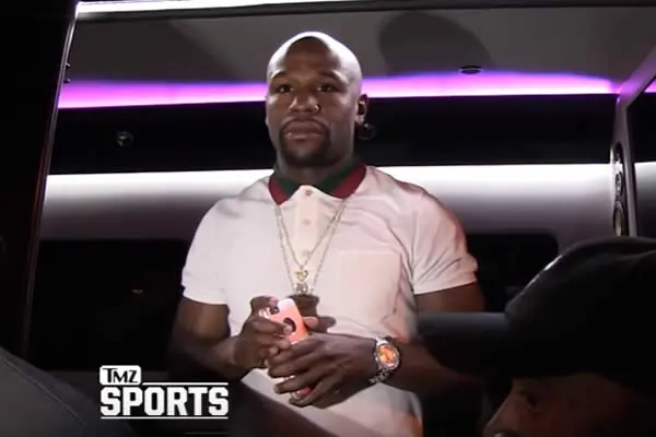 Floyd Mayweather admite que Conor McGregor “podría ganarle”