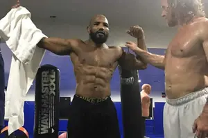 Yoel Romero sube un vídeo entrenando y expresando su deseo de pelear pronto