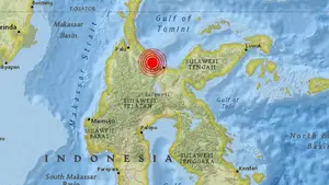 Un fuerte terremoto de 6,9 de magnitud sacude Indonesia