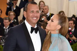 ¿Jennifer Lopez está embarazada?